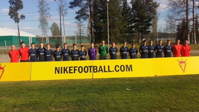 Młodzi piłkarze Pogoni Szczecin jako pierwsi w Polsce zdobyli srebrny medal w najbardziej prestiżowych europejskich rozgrywkach Nike Premier Cup zakończonych w Finlandii.