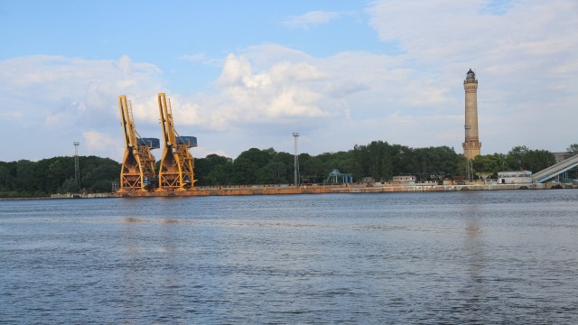 Świnoujski port z nowym elewatorem