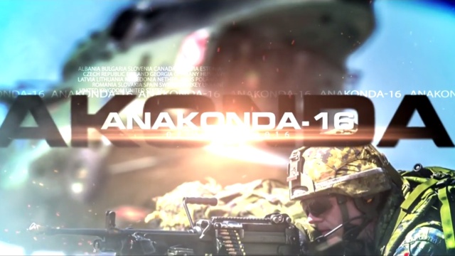 Ćwiczenia Anakonda-16 mają przede wszystkim funkcję obronną - mówił w Warszawie na ich inauguracji Antoni Macierewicz. Będą to największe wojskowe manewry na terenie Polski po 1989 roku. Weźmie w nich udział ponad 30 tysięcy żołnierzy z 24 państw.