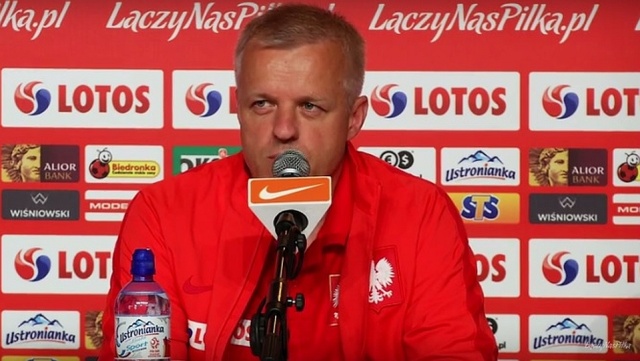 Polscy piłkarze po meczu z Irlandią Północną są w dobrej formie i przeszli już pierwszą odprawę przed spotkaniem z Niemcami. Podczas konferencji prasowej w La Baule lekarz reprezentacji Jacek Jaroszewski mówił, że wszyscy nasi zawodnicy są zdrowi, z jednym wyjątkiem.