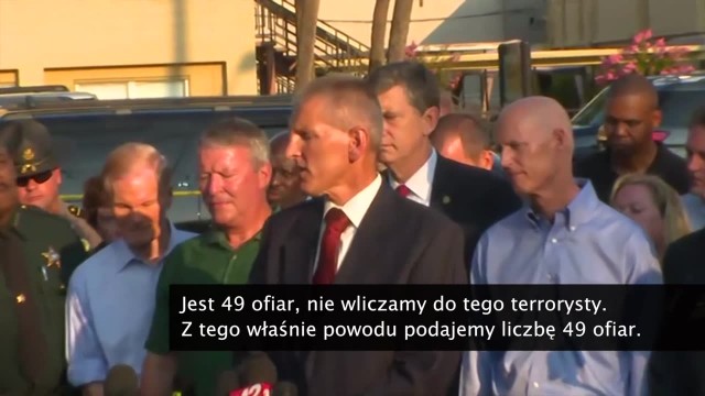 Poznajemy szczegóły największej w historii masowej strzelaniny w Stanach Zjednoczonych. W niedzielę sprawca w klubie dla homoseksualistów zabił 49 osób, a ranił 53.