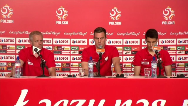 Jest radość po wygranym meczu ze Szwajcarią, ale piłkarze mają chłodne głowy - mówił na konferencji prasowej w La Boule Arkadiusz Milik.