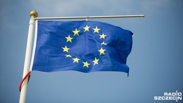 Europejskie superpaństwo zamiast Unii Europejskiej - tak według Niemiec i Francji powinna wyglądać przyszłość Wspólnoty. Donosi o tym TVP Info.