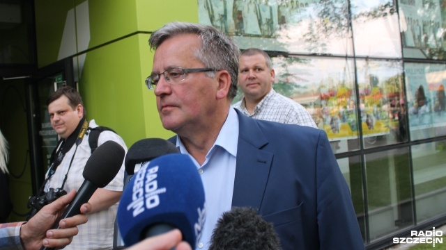 Prawo i Sprawiedliwość zdradziło polską demokrację - Bronisław Komorowski krytycznie ocenił chaos, jaki panuje wokół Trybunału Konstytucyjnego.