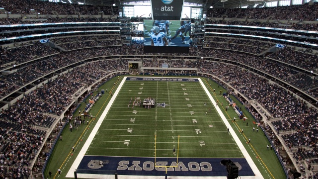 Magazyn Forbes opublikował swój doroczny ranking najbardziej wartościowych zespołów sportowych. W najnowszym zestawieniu drużyna futbolu amerykańskiego Dallas Cowboys zepchnęła z pierwszego miejsca piłkarski klub Real Madryt.