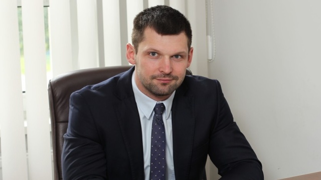 Szymon Kołecki swoją rezygnację zapowiedział po wykryciu stosowania dopingu przez polskiego sztangistę Tomasza Zielińskiego.