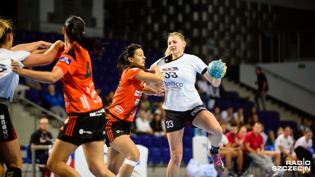 Porażka szczecińskich szczypiornistek na inaugurację Baltica Summer Cup w Szczecinie. Piłkarki Pogoni przegrały z Zagłębiem Lubin 27:28.