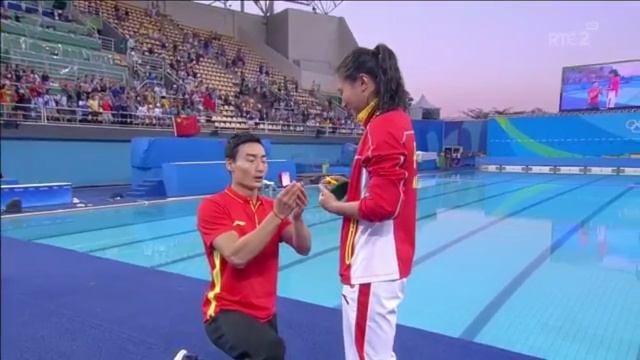 Igrzyska olimpijskie to nie tylko wielkie sportowe emocje. Po za kadrami z kamer i w cieniu wielkich wyników też dzieje się sporo. Romantyczne chwile przeżyła Chinka He Zi.