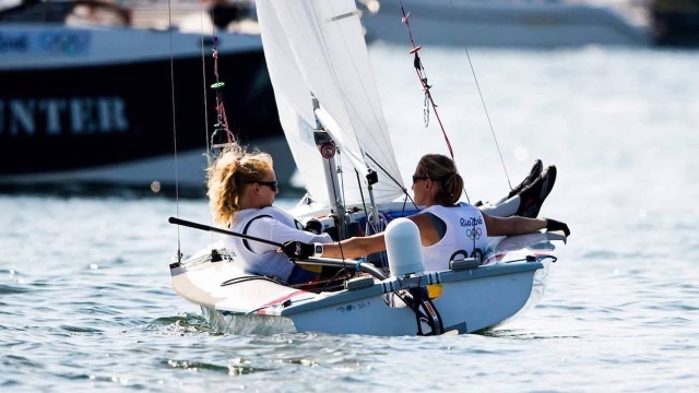 Agnieszka Skrzypulec i Irmina Mrózek-Gliszczynska zajęły 5. miejsce w wyścigu medalowym klasy 470 w igrzyskach w Rio de Janeiro.