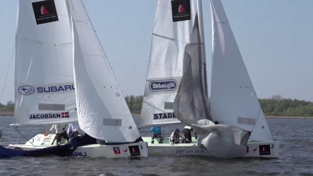 Żeglarska czołówka match racingu zjechała do Świnoujścia, gdzie rozpoczynają się regaty z cyklu Polish Match Tour. O punkty Pucharu Świata żeglarskiej federacji ISAF powalczy 8 załóg. Przez najbliższe trzy dni na wodzie ma się odbyć ponad 60 wyścigów.