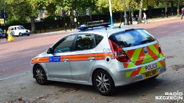 Pięciu mężczyzn, podejrzanych o przygotowywanie zamachów terrorystycznych, aresztowała brytyjska policja - podają ogólnopolskie media.