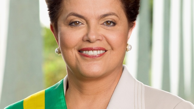 Jak podaje Polska Agencja Prasowa, w środę senat większością głosów zatwierdził usunięcie ze stanowiska prezydenta Dilmy Rousseff.