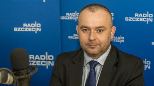 Społeczny doradca prezydenta Andrzeja Dudy uważa, że sędziowie nie powinni komentować sytuacji politycznej w Polsce.