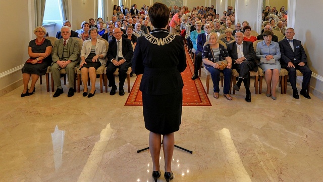 Jak informują ogólnopolskie media, prezydent Hanna Gronkiewicz-Waltz odwołała swoich dwóch zastępców: Jarosława Jóźwiaka oraz Jacka Wojciechowicza.