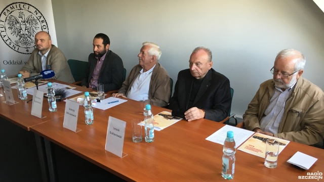 Trzy miesiące trwały poszukiwania osób, które brały udział w Pierwszym Walnym Zjeździe Delegatów NSZZ Solidarność Regionu Pomorza Zachodniego w 1981 roku. W 35. rocznicę uczestnicy zjazdu spotkają się po latach w świetlicy Stoczni Szczecińskiej.