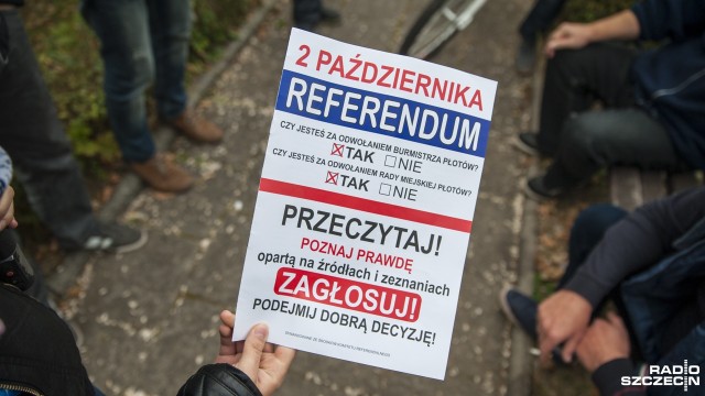 Jedni organizują referendum - drudzy spotkania modlitewne. Głosowanie nad przyszłością władzy w Płotach już w niedzielę.