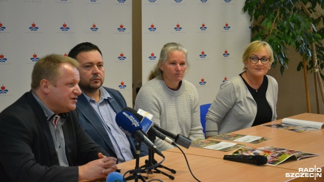 Kołobrzeg organizuje wigilię dla osób samotnych i szuka wolontariuszy. W ubiegłorocznej edycji wzięło udział ponad 300 osób. W tym roku organizatorzy spodziewają się jeszcze większej liczby potrzebujących.