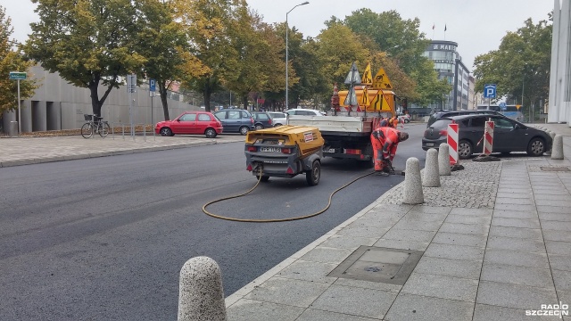 W Babigoszczy trwa wymiana nawierzchni. Obowiązuje ruch wahadłowy, a co za tym idzie - są spore korki w obu kierunkach.