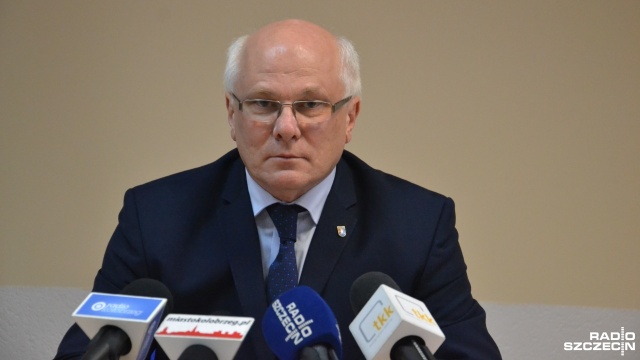 Czy w Kołobrzegu doszło do korumpowania radnych Taką informację przekazał jeden z członków rady miasta Krzysztof Plewko, który twierdzi, że czterech samorządowców przyjęło łapówki.