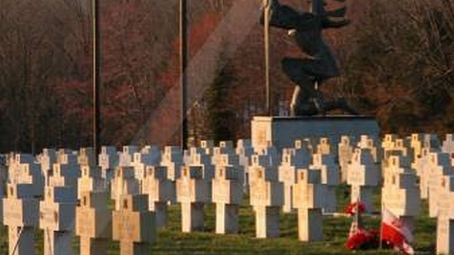W polonijnych parafiach we wtorek odbędą się tradycyjne wypominki podczas których Polonusi będą wspominać tych, którzy w ostatnim czasie odeszli zarówno w ojczyźnie, jak w USA.