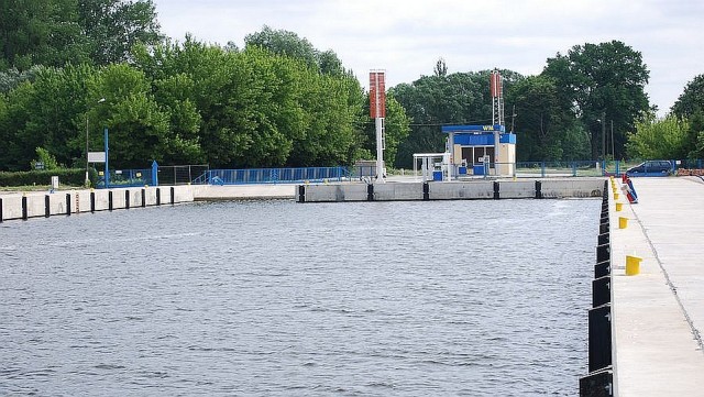 Tor podejściowy do portu został pogłębiony do czterech metrów, ale gospodarze obiektu liczą, że jeszcze zostanie to poprawione.