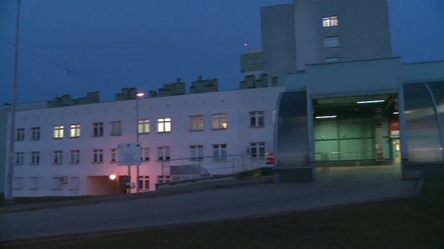 Bulwersującą sprawą porodu w szpitalu w Starachowicach zajmuje się prokuratura, NFZ i Ministerstwo Zdrowia.