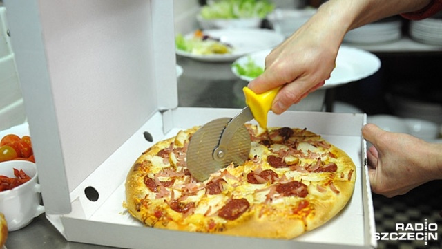 Inspektorzy skontrolowali zachodniopomorskie fast foody. W przypadku większości posiłków mieli zastrzeżenia.