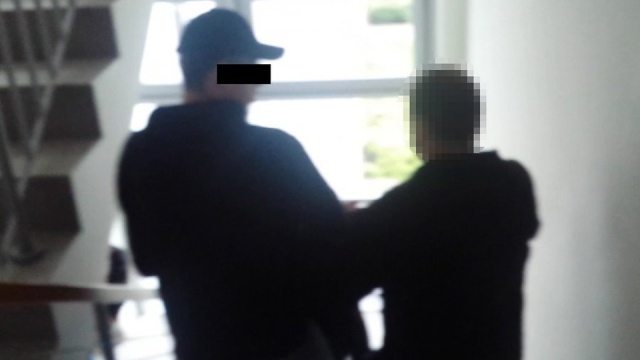 Lidera gangu, którego łupem padło przynajmniej 120 milionów złotych zatrzymali funkcjonariusze CBŚ w Poznaniu. Szajka działała w Polsce i Szwecji.