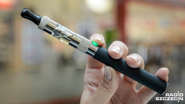 Naczelny lekarz USA: e-papierosy szkodliwe