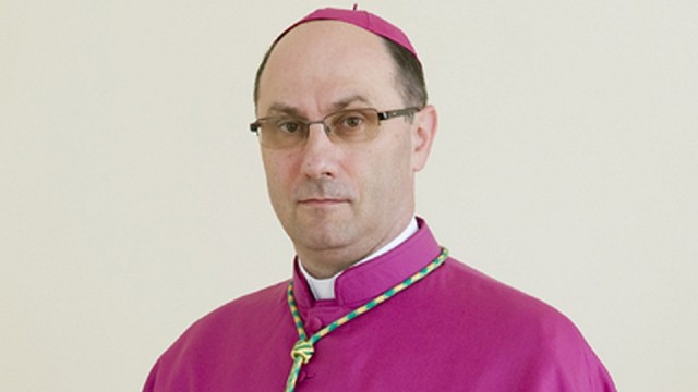 Okres świąt Bożego Narodzenia to dla każdego człowieka czas wyjątkowy. W obecności Boga człowiek definiuje siebie w prawdzie i miłości - podkreśla arcybiskup Wojciech Polak.