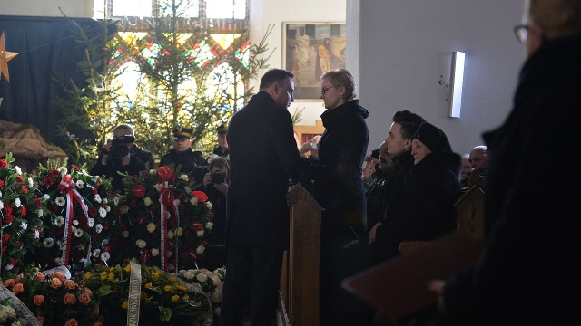 Blisko tysiąc osób wzięło udział w uroczystościach pogrzebowych polskiego kierowcy, który zginął w zamachu w Berlinie.