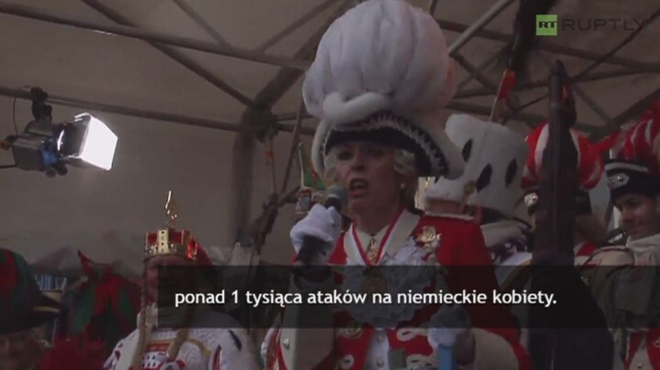 W Kolonii trwa zabawa karnawałowa mocno strzeżona przez policję. Fot. Ruptly/x-news