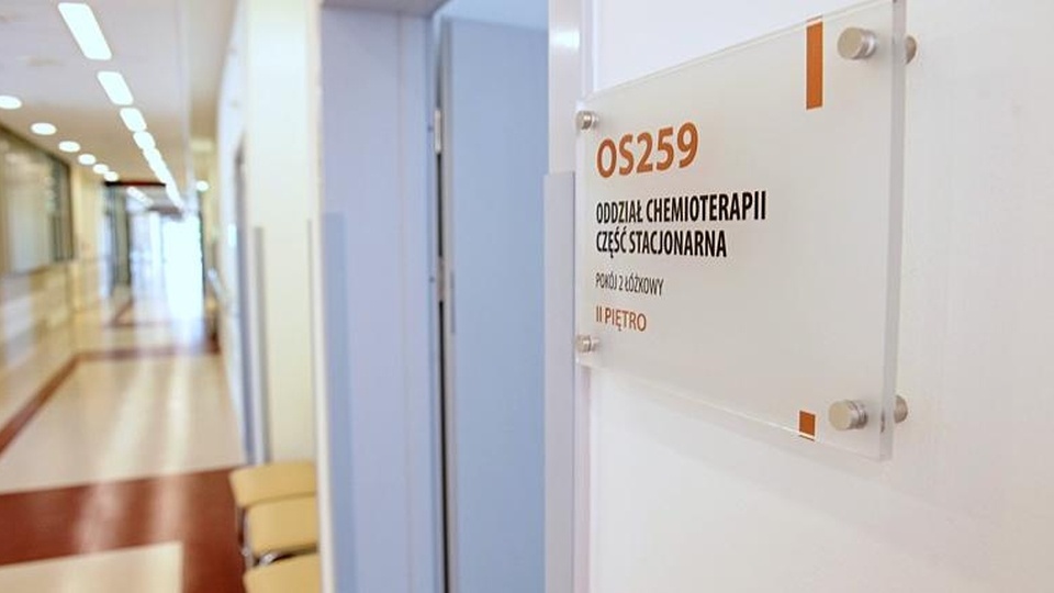 Media obiegła informacja o odkryciu przez brytyjskich naukowców innowacyjnej metody walki z rakiem. Fot. Łukasz Szełemej [Radio Szczecin/Archiwum]