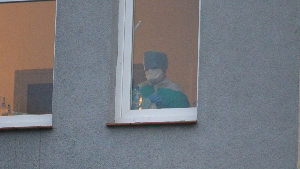 Zakaz odwiedzin w świnoujskim szpitalu z powodu wzmożonego ryzyka występowania grypy i to najprawdopodobniej tej świńskiej. Fot. Kamil Zwierzchowski/iswinoujscie.pl