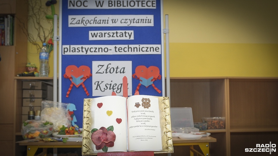 Noc w Bibliotece w szczecińskiej podstawówce. Fot. Jarosław Gaszyński [Radio Szczecin]