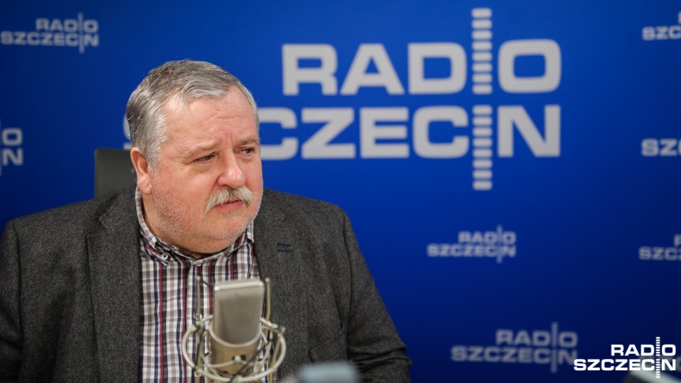 Artur Balazs w studiu Radia Szczecin. Fot. Konrad Nowak [Radio Szczecin]