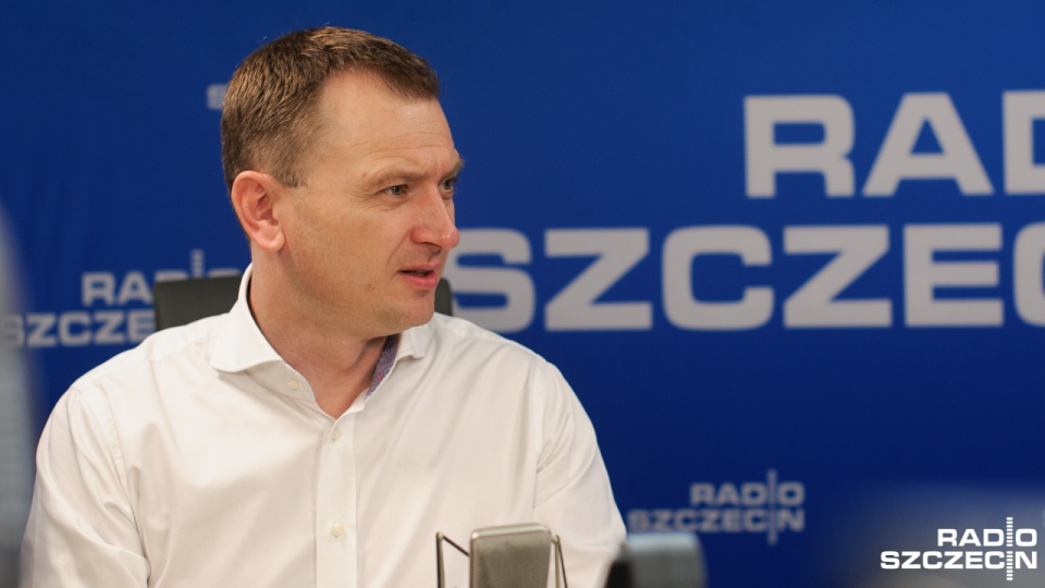 Sławomir Nitras w studiu Radia Szczecin. Fot. Konrad Nowak [Radio Szczecin]