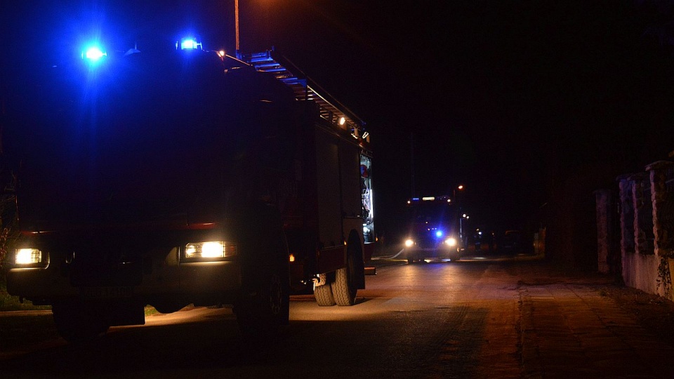Pożar domków letniskowych w Starej Dobrzycy. Fot. lobez24.pl