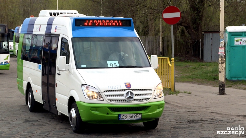 Ruszył transport miejski na telefon. Fot. Piotr Rakowski [Radio Szczecin]