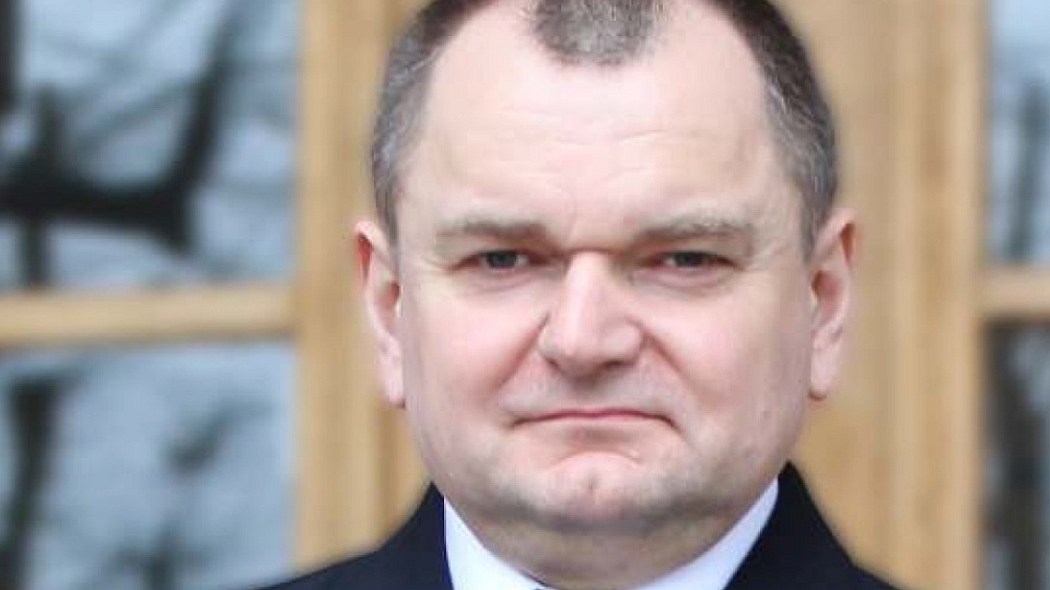Profesora Stanisława Gucmę zastąpił dyrektor Instytutu Nawigacji Morskiej dr inż. kpt. ż.w. Wojciech Ślączka.