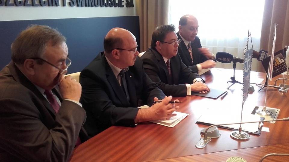 Konferencja prasowa szefów Waimea Holding. Fot. Grzegorz Gibas [Radio Szczecin]