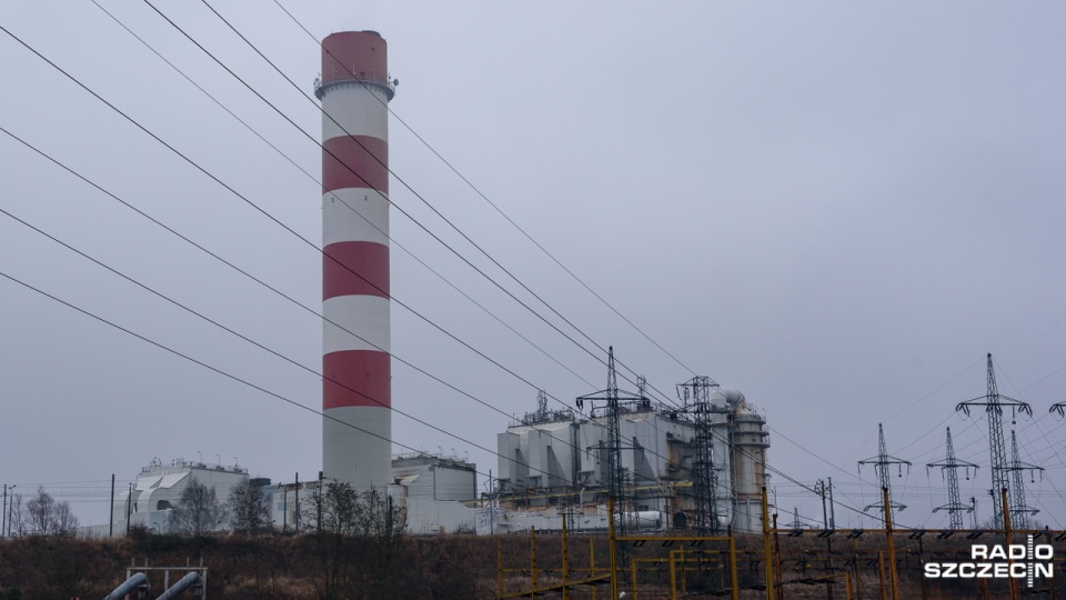 46 milionów złotych chcą chińskie firmy za wybudowanie nowej instalacji odazotowania spalin w Elektrociepłowni Pomorzany. Fot. Konrad Nowak [Radio Szczecin]