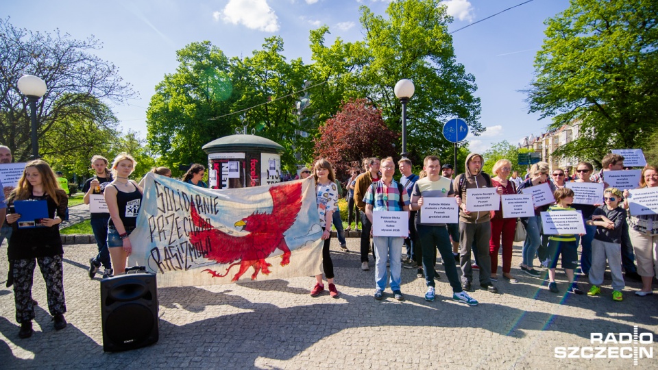 Manifestacja "Solidarnie przeciwko rasizmowi". Fot. Konrad Nowak [Radio Szczecin]