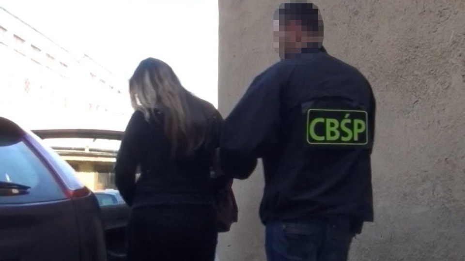 Osoby poszukiwane europejskimi nakazami aresztowania przez włoski wymiar sprawiedliwości zatrzymali policjanci CBŚP w Poznaniu i Łodzi. Fot. http://cbsp.policja.pl