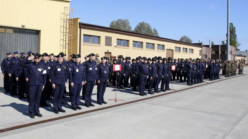 Marynarze z 8. Flotylli Obrony Wybrzeża w Świnoujściu biorą udział w manewrach pod kryptonimem "Węgorz 16". Źródło fot. http://8fow.wp.mil.pl
