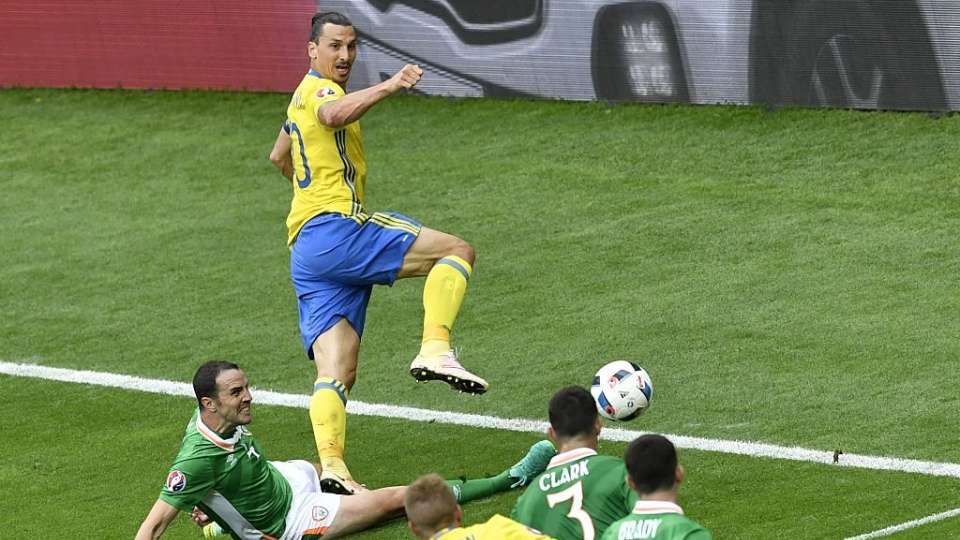 W pierwszym meczu grupy E piłkarskich mistrzostw Europy Irlandia zremisowała ze Szwecją 1:1. Fot. twitter.com/UEFAEURO