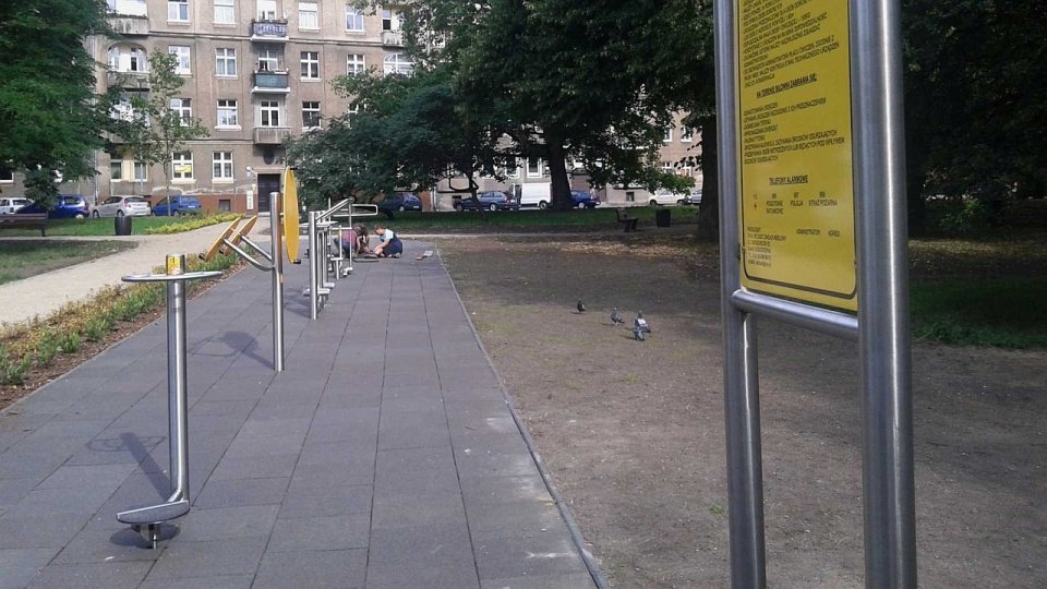 Hamaki na skwerze Kuklińskiego. Fot. ZUK Szczecin