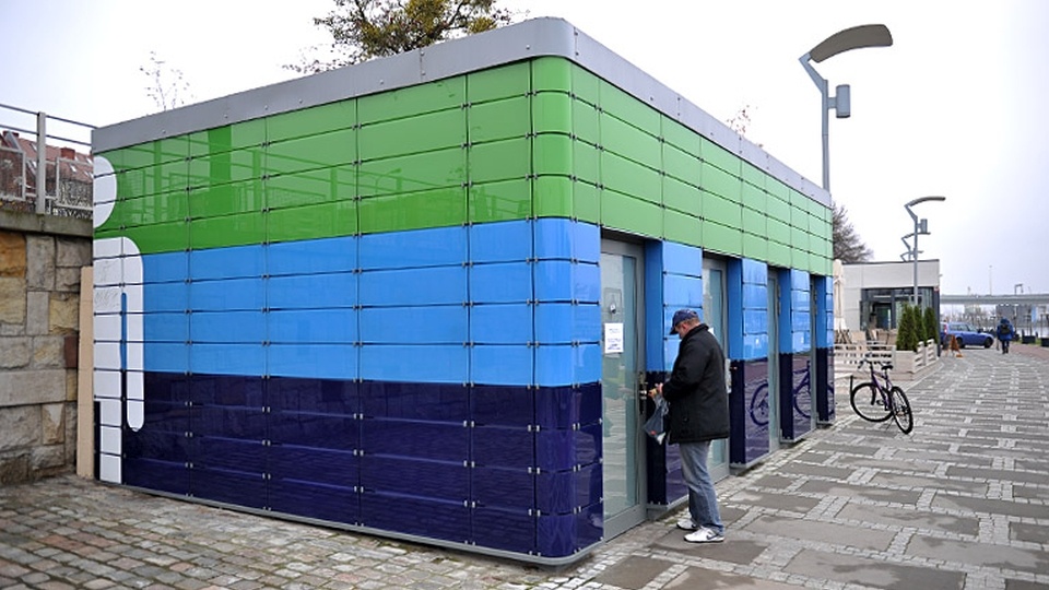 Toaleta na Bulwarze Piastowskim w Szczecinie. Fot. Łukasz Szełemej [Radio Szczeci/Archiwum]