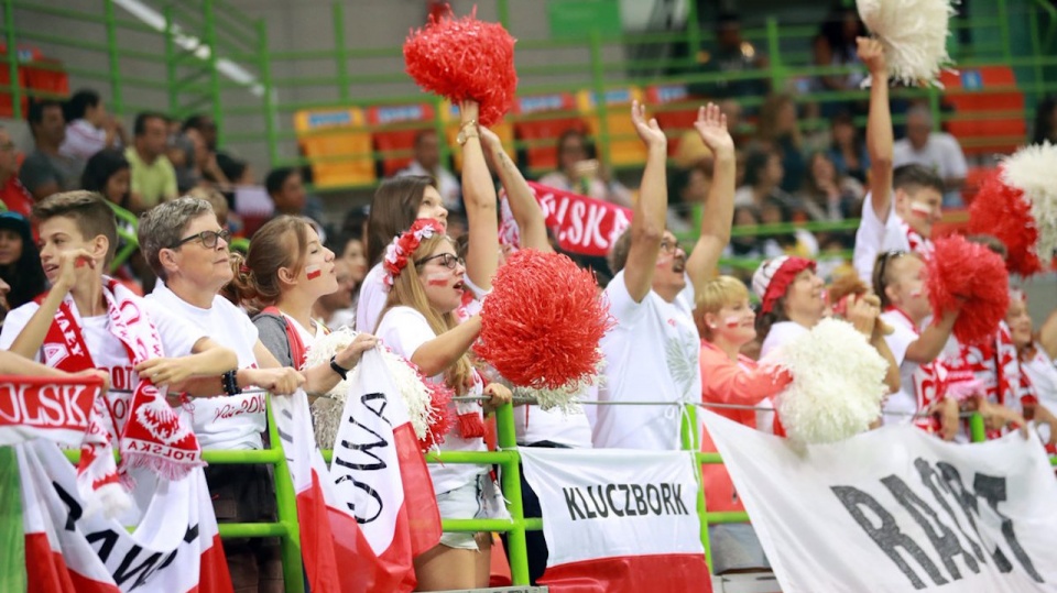 Polscy kibice na meczu Polska - Szwecja. Fot. IHF Twitter