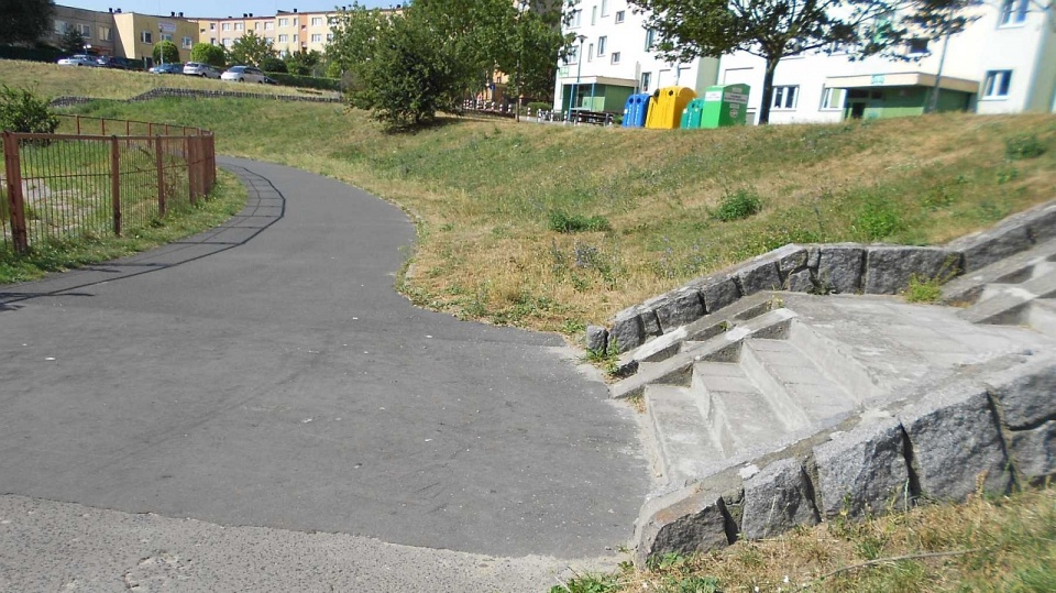 Będą nowe alejki i mała architektura. Ruszają prace renowacyjne wokół jeziora na osiedlu Słonecznym. Fot. Mat. ZUK